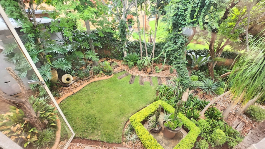 5 Bedroom Property for Sale in Doringkruin North West